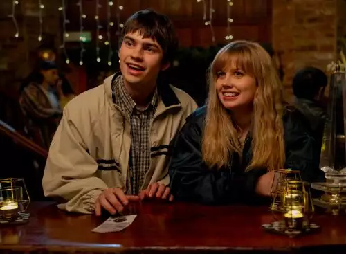 FindingEmily_134229741114690352_big-cine_deskt.webp