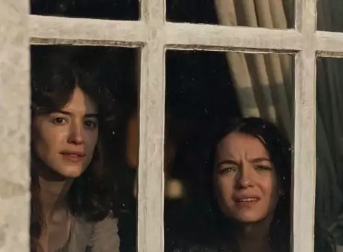 SenseandSensibility_134355925983468792_big-cine_deskt.webp
