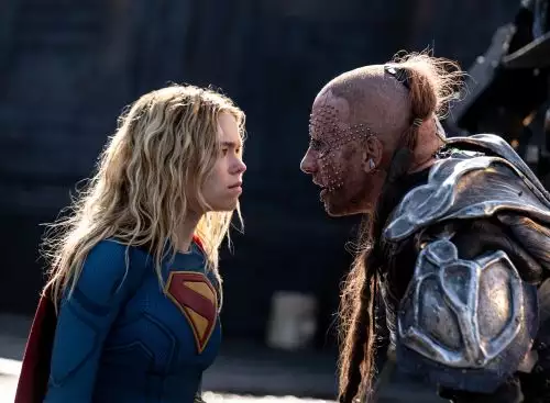 Supergirl_134256454309341769_big-cine_deskt.webp