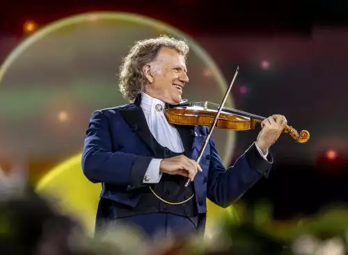 AndrC3A9Rieus2026SummerConcertVivaMaastricht_134291991995603130_big-cine_deskt.webp