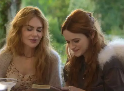 PracticalMagic2_134327494348237134_big-cine_deskt.webp