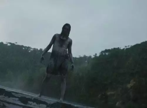 EvilDeadBurn_134263237567562160_big-cine_deskt.webp