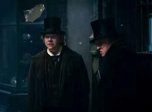 EbenezerAChristmasCarol_134356340030798806_big-cine_deskt.webp