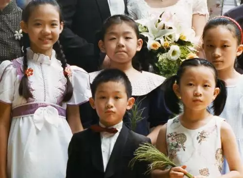 YiYi25thAnniversary_134269888230296831_big-cine_deskt.webp