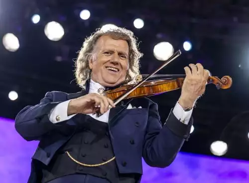 AndrC3A9Rieus2026SummerConcertVivaMaastricht_134291992068155122_big-cine_deskt.webp